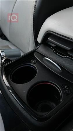 کرایسلەر 300